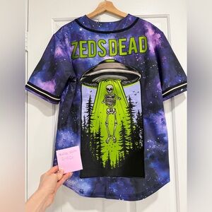 SOLD: ZEDS DEAD Alien Jersey - Size S